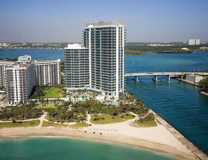 One Bal Harbour Resort And Spa Exterior photo